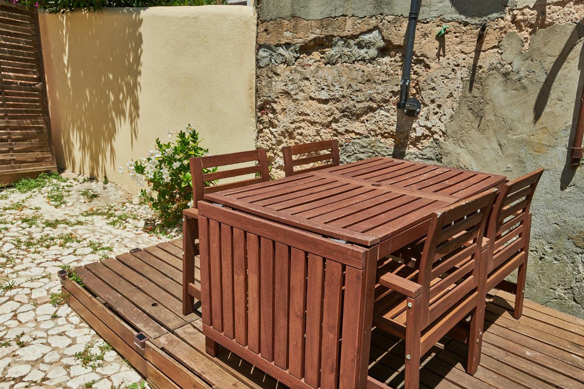 דירות ליסבון The Back Yard Nest מראה חיצוני תמונה