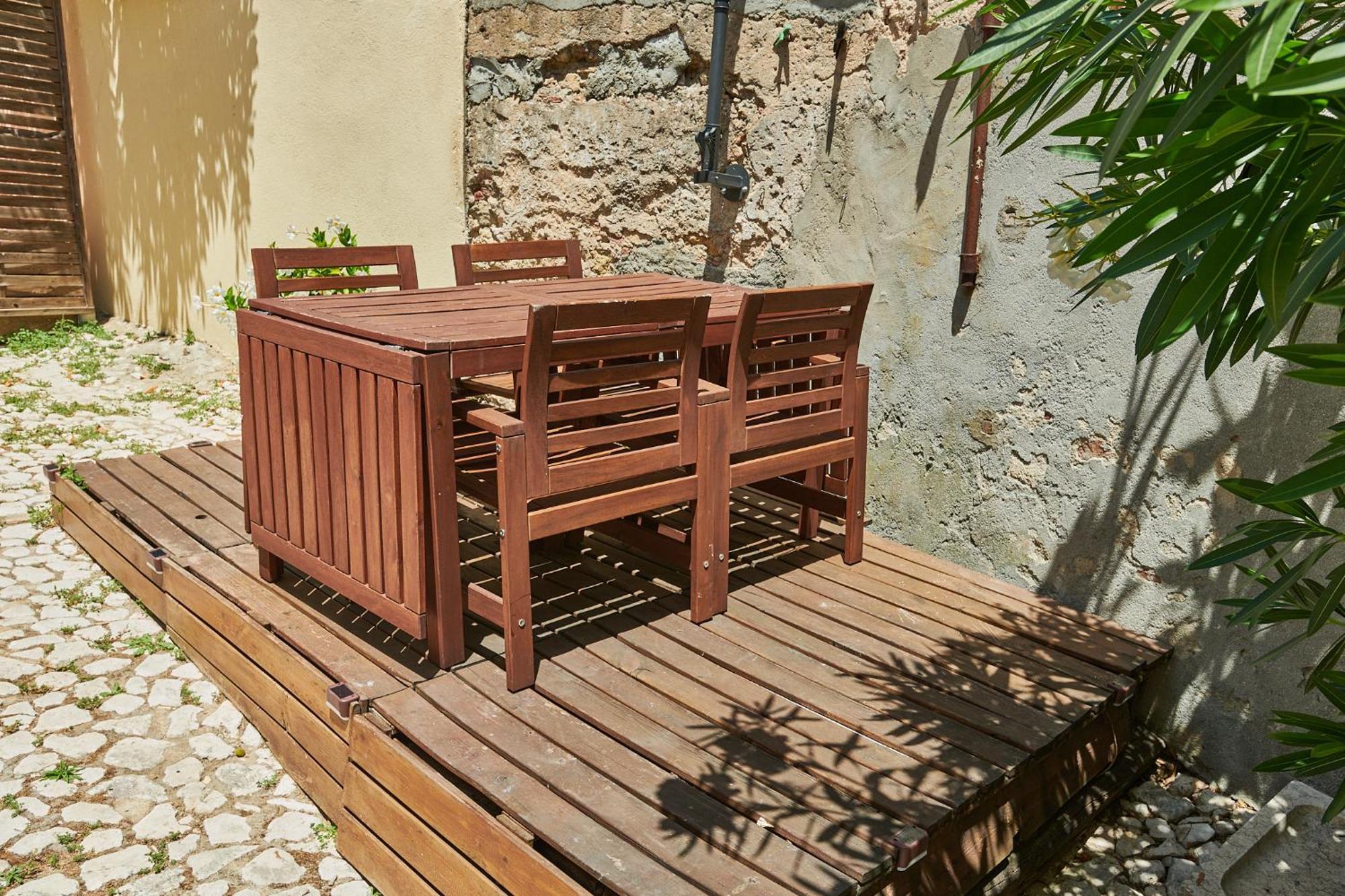 דירות ליסבון The Back Yard Nest מראה חיצוני תמונה