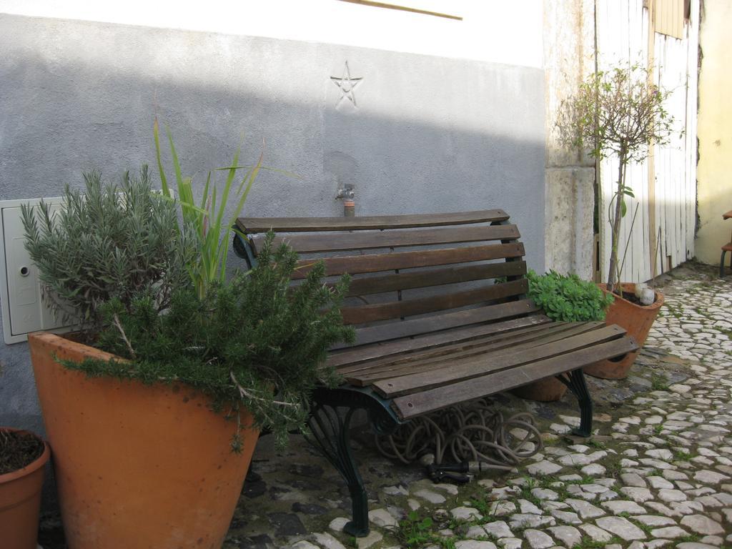 דירות ליסבון The Back Yard Nest חדר תמונה
